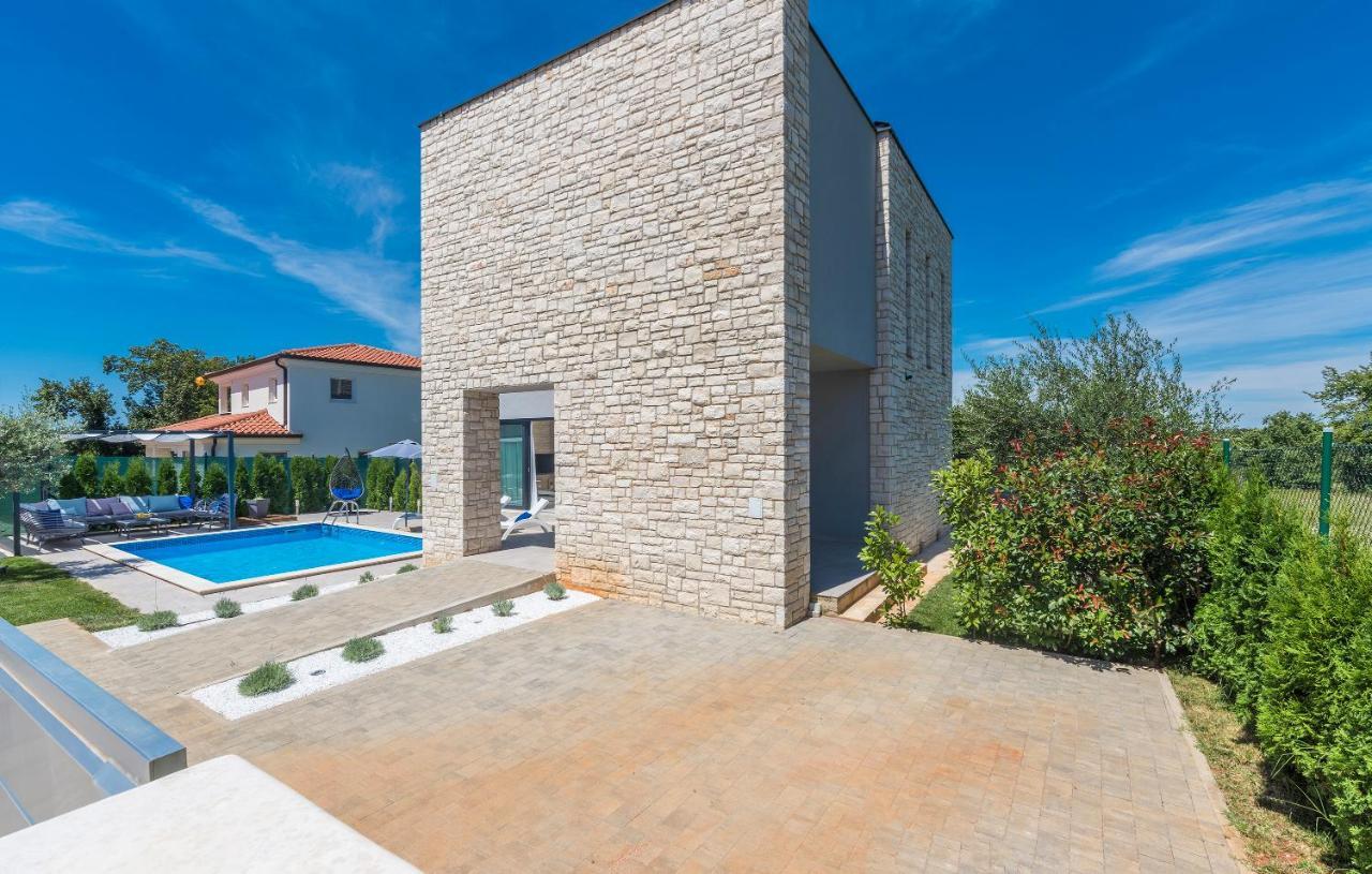 Villa Selest أوماغ المظهر الخارجي الصورة
