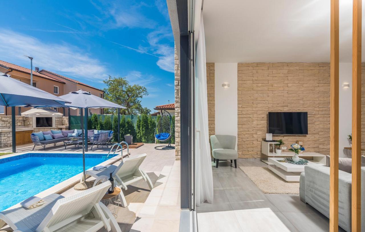 Villa Selest أوماغ المظهر الخارجي الصورة